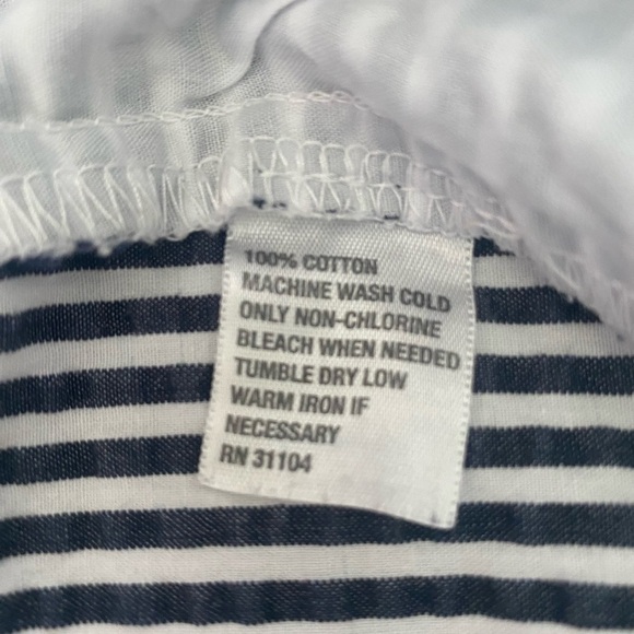 Crown & Ivy Blue and White Striped Seersucker Shorts, Size 12, Pockets - Picture 8 of 8